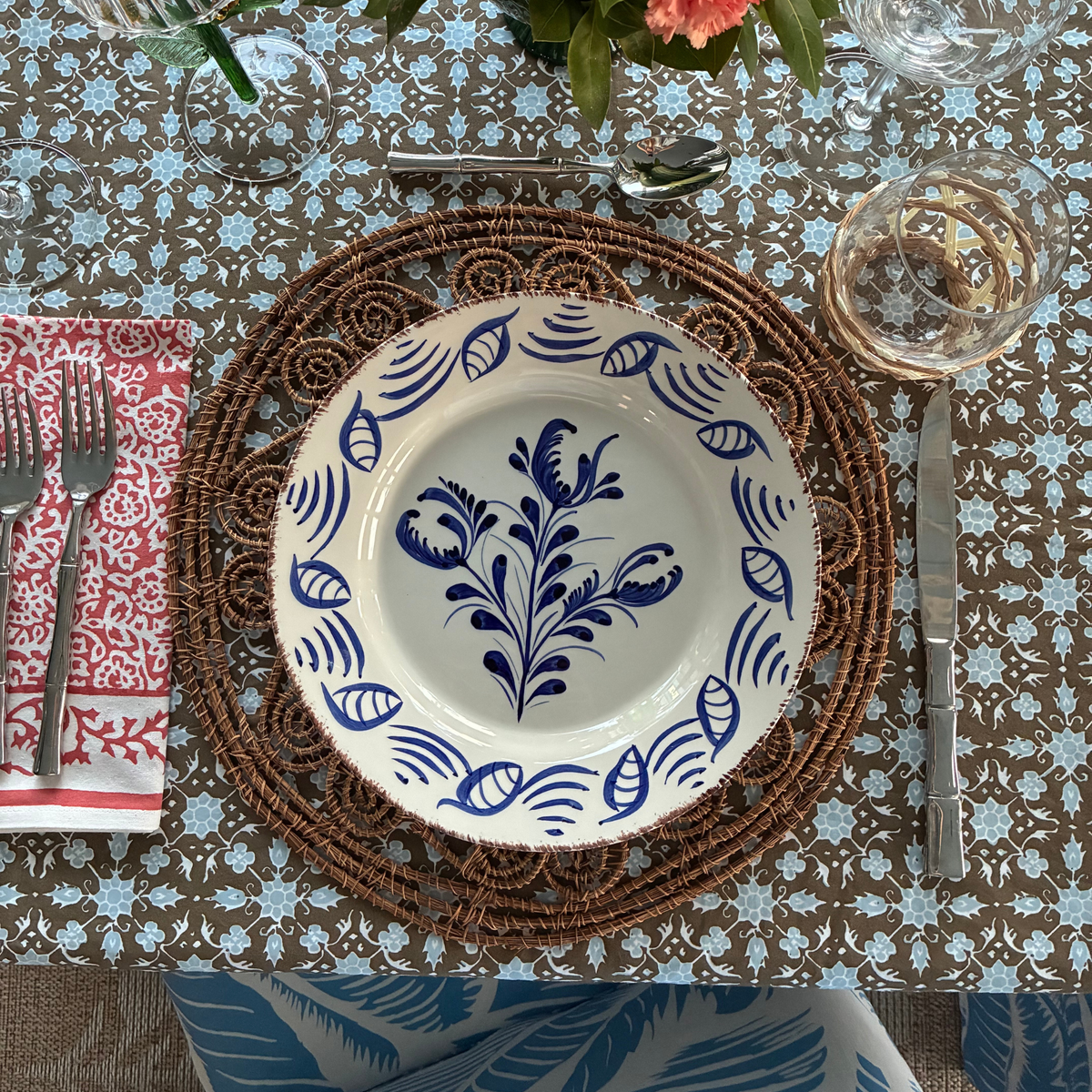 Casa Nuno Blue and White Dinner Plate, 3 Flowers/Shells, Set of 2