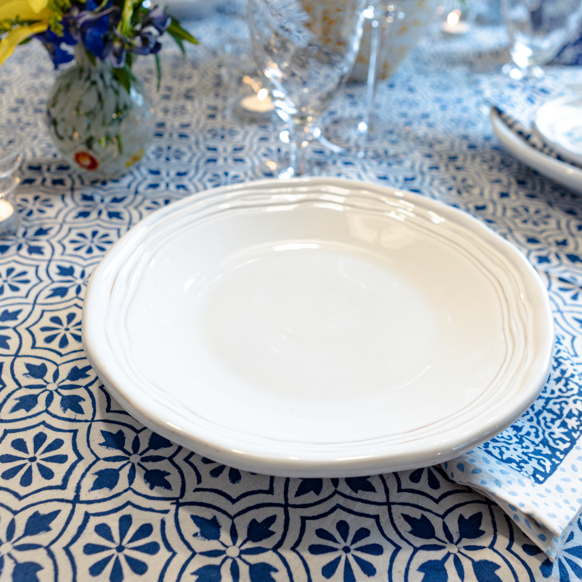 Casa Bianca Dinner Plate
