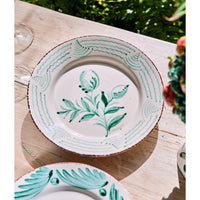 Casa Nuno Green and White Dinner Plate, 3 Flowers/Shells