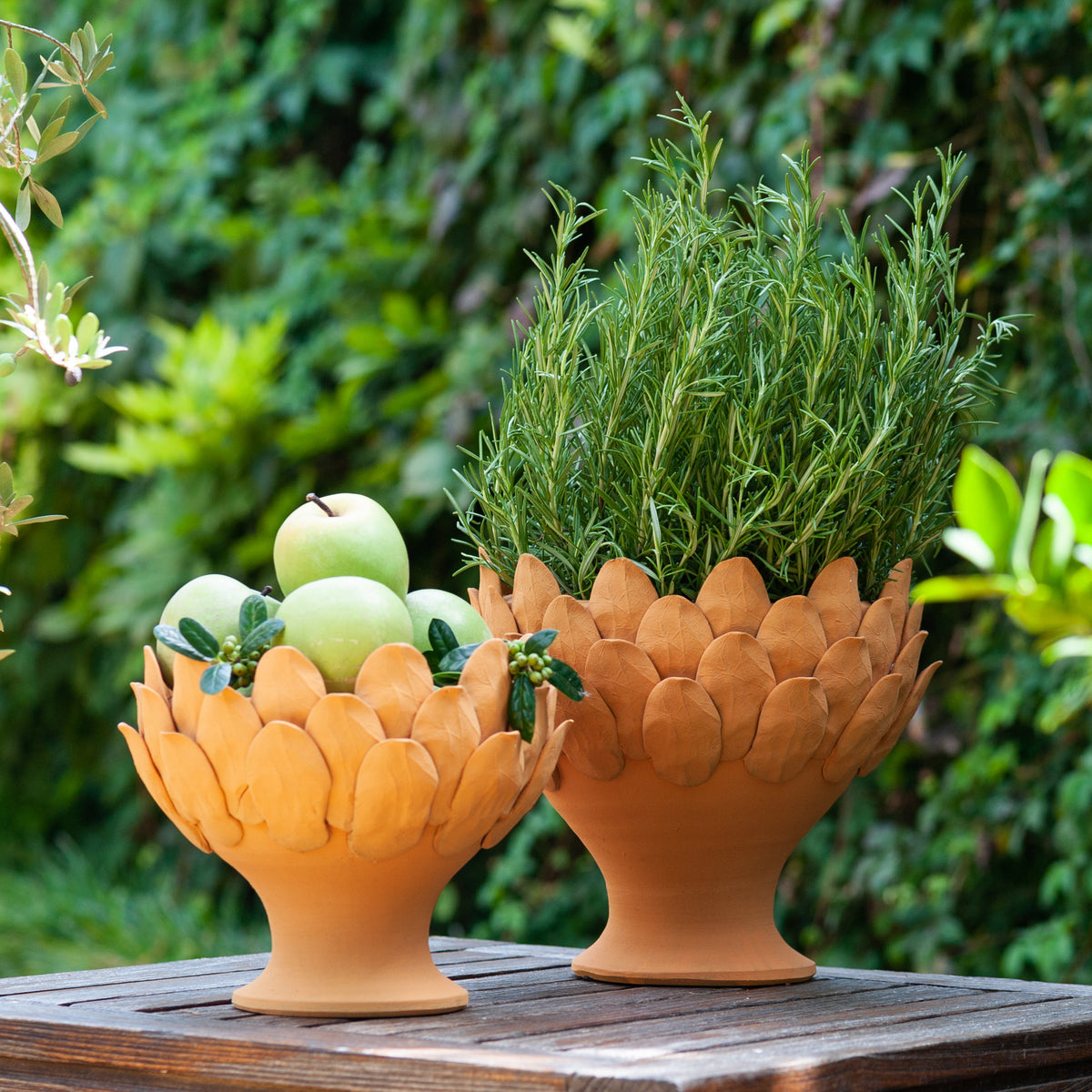 Terracotta Artichoke Footed Centerpiece, Small